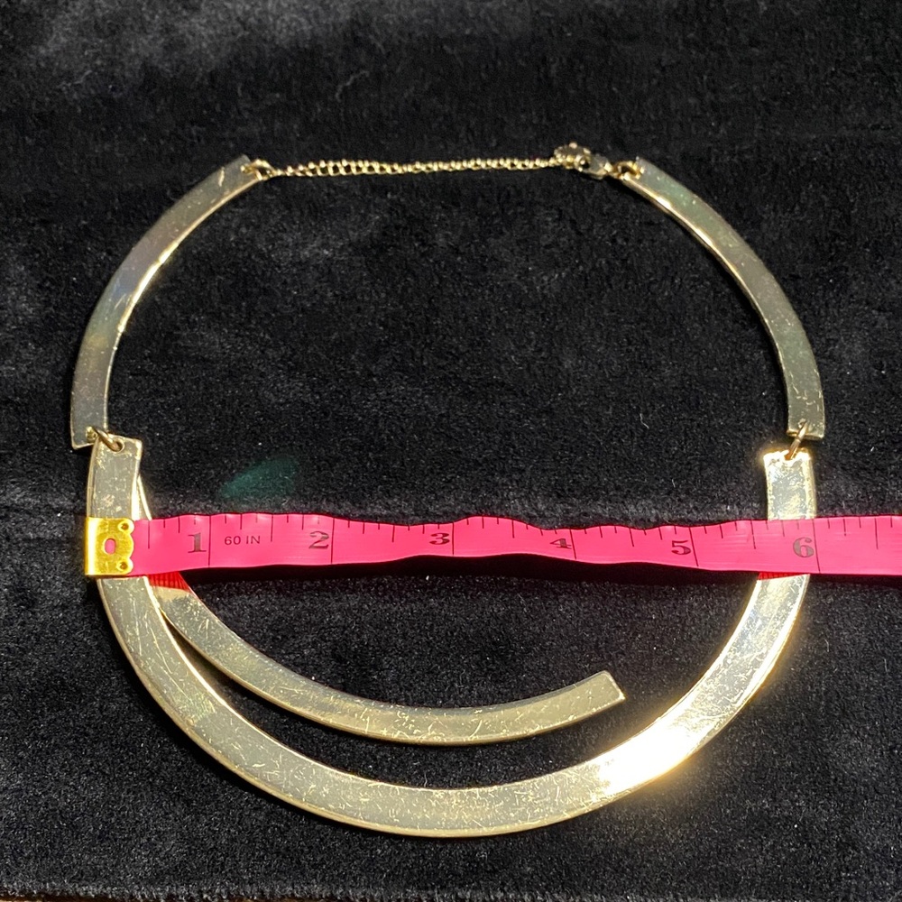 BCBGeneration Gold Statement Necklace - Picture 6 of 7